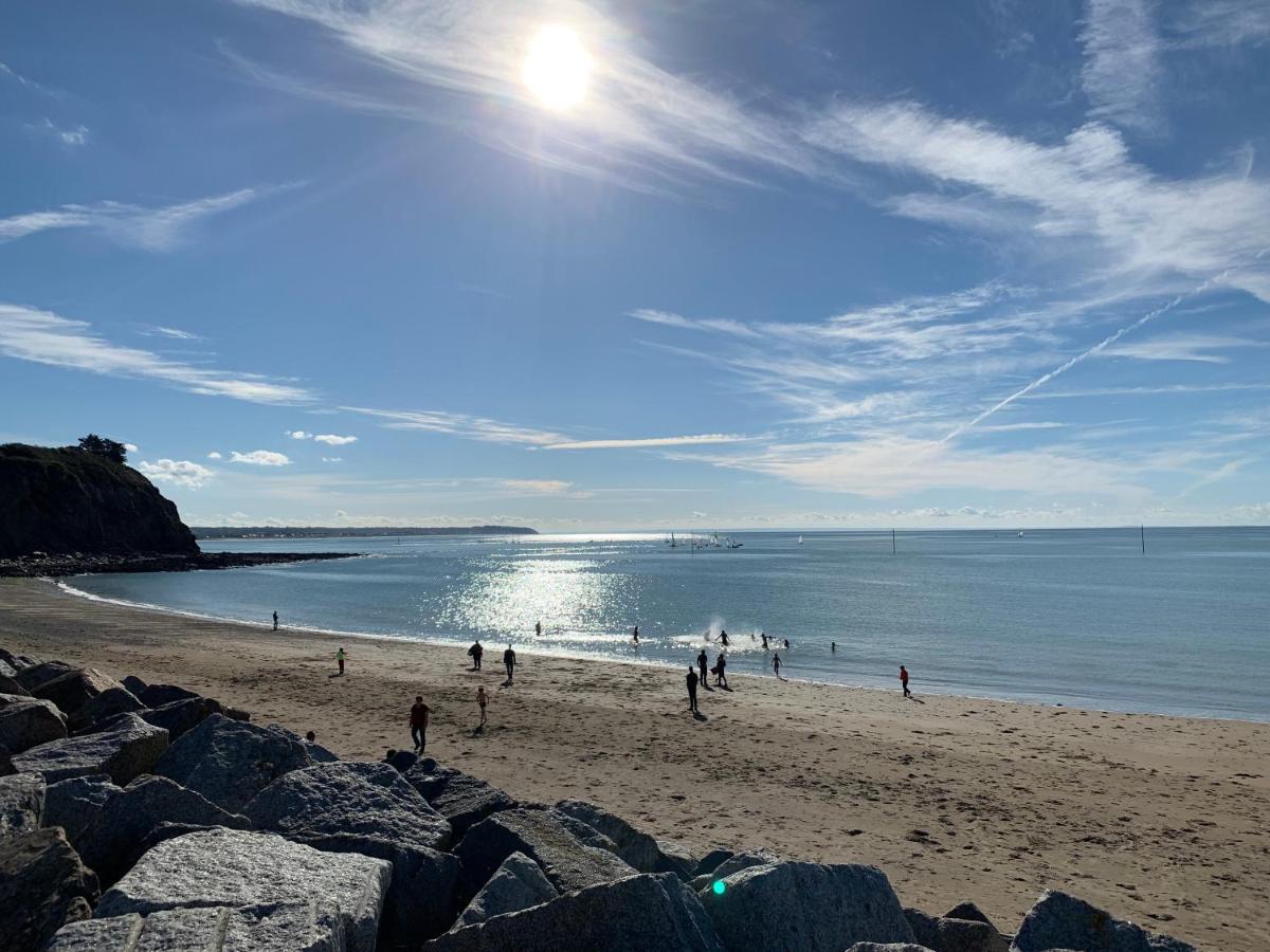 Un Balcon Sur La Mer, Acces Direct A La Plage Granville Exterior foto